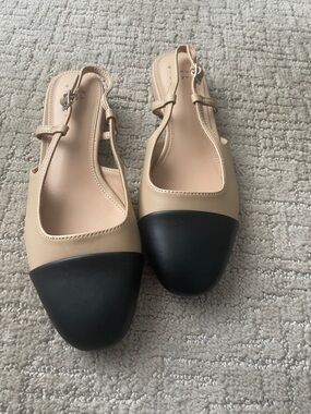 a new day Two-Tone Slingback Flats in Beige and Black